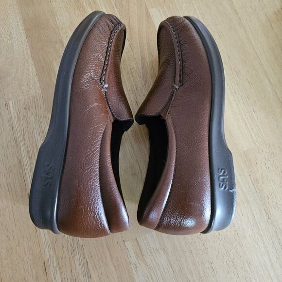 SALE SAS Twin Slip On Leather Loafer - Brandy Brown - sz 8.5M -missing insoles - Picture 7 of 9